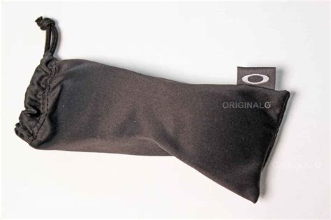 how to catch fake oakley bag|false oakley ear socks.